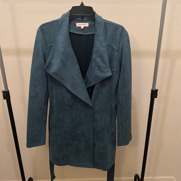 Women’s Suede Solitaire Coat - Picture 3 of 7